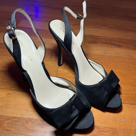 BCBGMaxAzria | Black Satin Bow Heels Size 7.5 - Picture 2 of 6